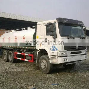 HOT SALE ! SINOTRUK HOWO 6X4 15m3 WATERING TRUCK/PLANT WATERING CART/SPRINKLER thumbnail-1