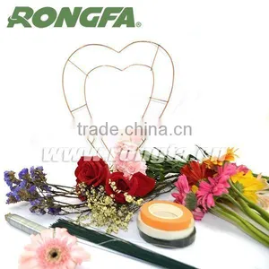 Wire Ribbon Wreath Heart Shape thumbnail-1
