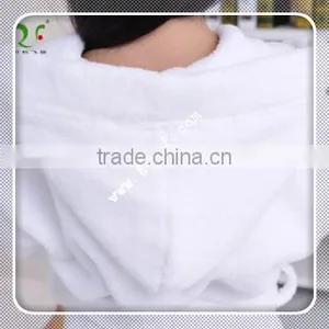 100% Cotton Child's Hooded Terry Cloth Bathrobe thumbnail-3
