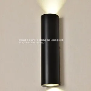 Wall Light thumbnail-1