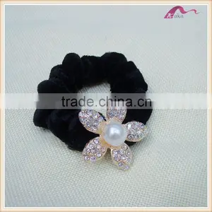 Fancy Pearl Flower Hijab Volumizer Hair Scrunchies Wholesale thumbnail-1