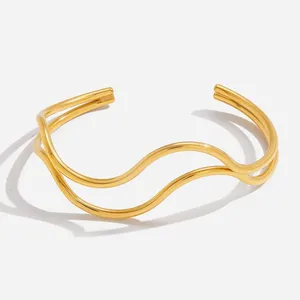 Non-Tarnish HonHo Stainless Steel Bangle With 0.5 Micron TiN Layer & CNC Precision thumbnail-1