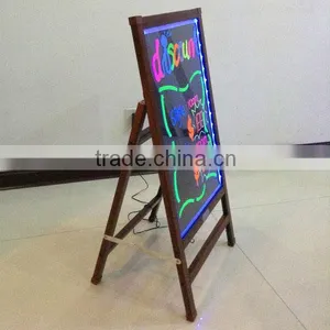 China Market of LED Electronic Advertising Board With Wood Support thumbnail-1