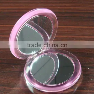 10x Magnification Foldable Plastic Makeup Mirror thumbnail-1