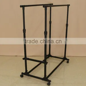 Adjustable Metal Display Hanging Rack With Wheels thumbnail-6