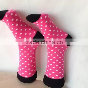 Stock Hot Sale Lovely Girls Hosiery Colorful Pink White Dots Crew Winter Sock thumbnail-1
