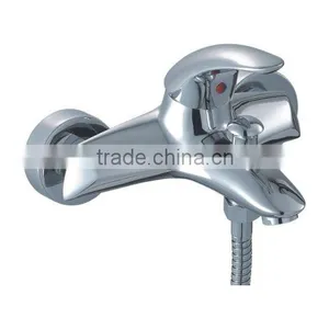 Bathtub Faucet thumbnail-1
