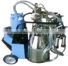 Vacuum Milk Machine With Buckets thumbnail-1