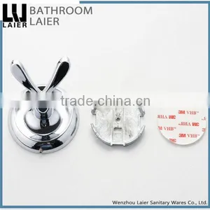Luxury Bathroom Design Zinc Alloy Chrome Finishing Bathroom Accessories Wall Mounted Double Robe Hook thumbnail-4