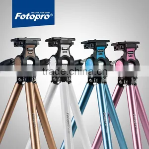 2016 Popular Stainless Steel Professional Lightweight Mini Tripod thumbnail-1