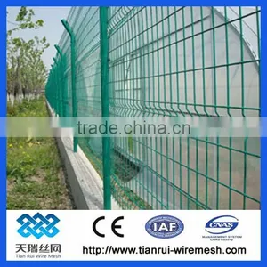CE Certificated Galvanized and PVC Coated Welded Wire Mesh Fence thumbnail-1