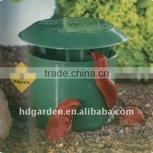Garden Plastic Snail Trap thumbnail-1