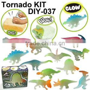 Plastic Dinosaur Glowing Toy thumbnail-1