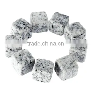 9pcs Whisky Ice Stones Set Drinks Cooler Cubes Beer Rocks Granite thumbnail-4