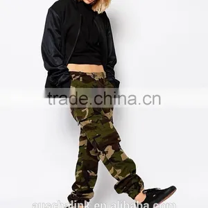 New Fashion Lady Camouflage Cargo Trousers Wholesale thumbnail-1