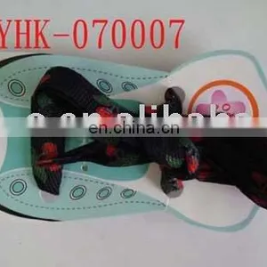 Shoelace thumbnail-1