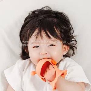 Silicone Mushroom Mitten Baby Teether Manufacture by Weiqi thumbnail-5