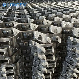 Heavy Duty Inner Buckle Riveted Hex Mesh SS310 25mm Specification Welded Firm Structure Anti Falling Refractory thumbnail-4