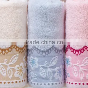 2015 Popular Nice Design Jacquard Pattern Dobby Border Product , Soft Handfeeling Bath Towel thumbnail-1