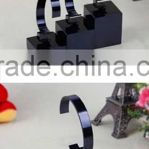 2015 Hot Design and Wonderful Brandly Apple Watch Display Stand for Promotion thumbnail-3