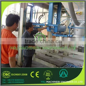 Automatic Biomass Pellets Bagging Line With Robot Palletizer Stacking on Pallet thumbnail-1