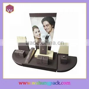 Popular Jewelry Sets Display Stand With Customized Video Design thumbnail-3