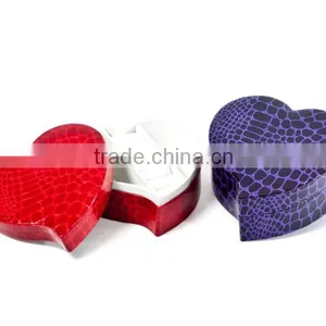 High Quality Heart Shape Paper Jewelry Gift Box With Velvet Pad thumbnail-1