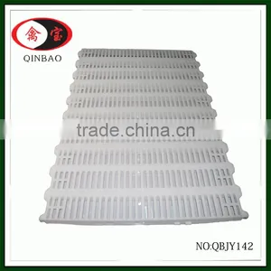 Pig Farming Keep Warm Plastic Slat Floor Composite Flooring for Pigs thumbnail-1