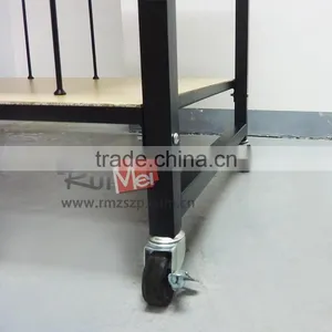 3-tire Solid Metal Pillow Display Rack thumbnail-6