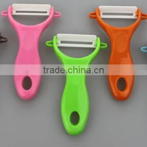 CP15 Keep Price and Hot Sale Ceramic Vegetable Peeler thumbnail-3