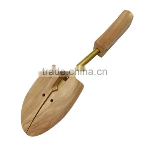 Imported From American Aromatic Red Cedar Wood Shoe Tree Type Shoe Stretcher With Leather String thumbnail-1