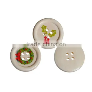 Wood Sewing Buttons Scrapbooking 4 Holes Round Multicolor Christmas Pattern thumbnail-3