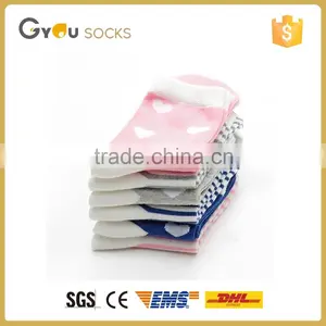 High Quality 2016 Japan Korea Hot Pink Heart Pattern Cotton Women Socks thumbnail-1