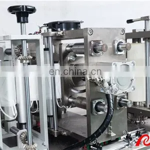 Ruipuhua RPH Automatic N95 Mask Machine N95 Mask Making Machine In Stock thumbnail-5