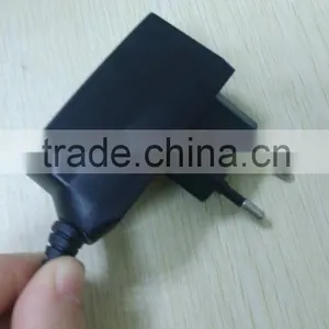 Mobile Phone Travel Charger thumbnail-4