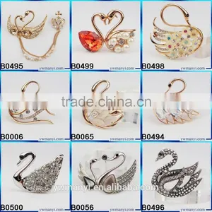 Letest Design Mushroom Logo Alloy Crystal Keychain K0009 thumbnail-6