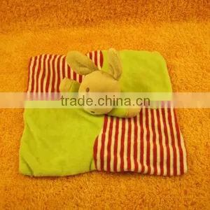 Wholesale Velvet Bibs Baby Blanket With Soft Toy thumbnail-1