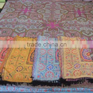Elegant Paisley Tapestry Indian Wall Hanging Bedspread Tentures Copriletto Uberwurf Cubrecana thumbnail-4