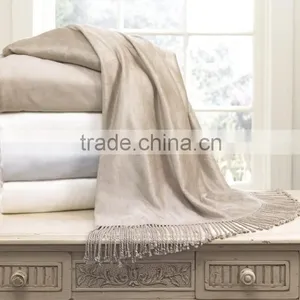 Eco-friendly Bamboo Travel Throw Blanket thumbnail-1