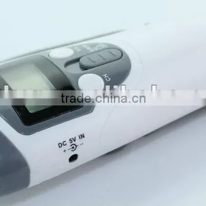 5 LED Dynamo Flashlight With AM/FM Radio Emergency Siren thumbnail-1