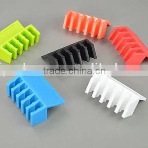 Best Selling 5 Plug Plastic Wire Manager Cord Divider Cable Winder thumbnail-1