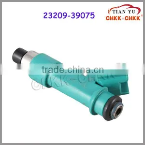 High Qualtiy Fuel Injector in Stock for Toyota Hilux Year 2004-2013 OEM 23209-39075 thumbnail-5