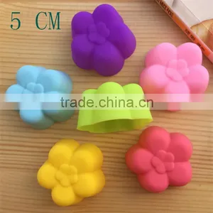 CTBED086 Cavity Silicone Blossom Muffin, Brownie, Cornbread, Cheesecake, Panna Cotta, Pudding, Jello Shot Cake and Soap Mold thumbnail-6