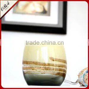 OUBOAO Small Delicate Glass Flower Vase Creative Color Desktop Decorative Flower Pot thumbnail-4