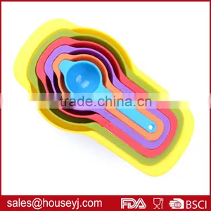 Set of 6pcs Food Grade Plastic Measuring Cup Colorful Kitchen Tools thumbnail-2
