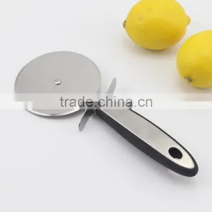 Multifunction High Quality Stainless-steel Pizza Cutter Wheel Set thumbnail-2