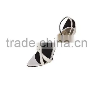 Foot Massage Pressure Relieve Forefoot Gel Insole thumbnail-3