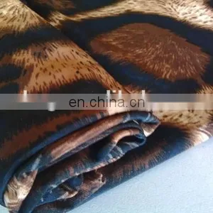 Shaoxing Winfar Textile Open End Spinning 30s Rayon Viscose Spandex Leopard Printed Fabric For Clothing thumbnail-3