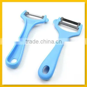 Handy Blue Plastic Handle Paring Knife thumbnail-1