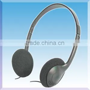 WF-08 High Performance Stereo Headphone thumbnail-1
